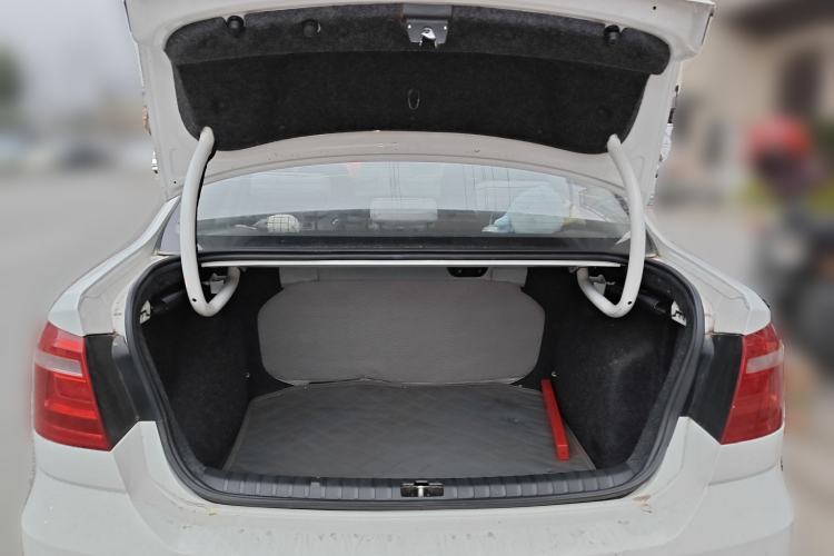 Used Volkswagen Bora 2013 1.6L Manual Fashion Edition
