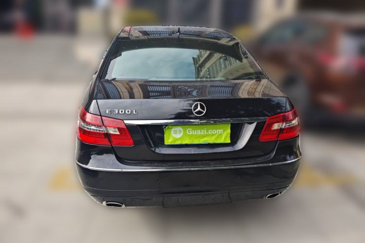 Used Mercedes-Benz E-Class 2010 E 300 L Fashion Model