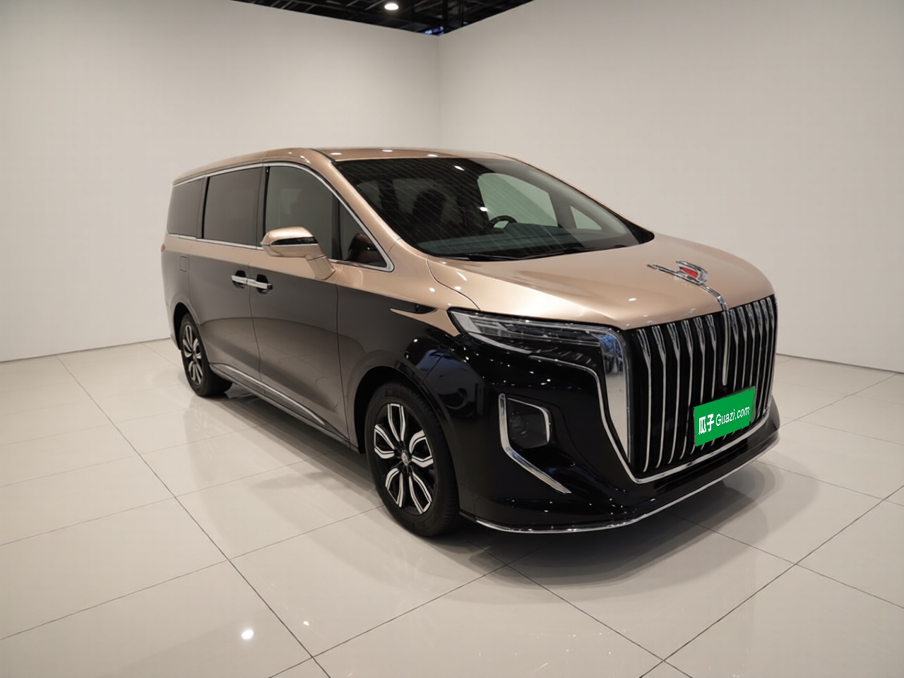 Hongqi HQ9 2023 2.0T Smart Connect Flagship Edition - Chinese Trim Xiang — снимка 3