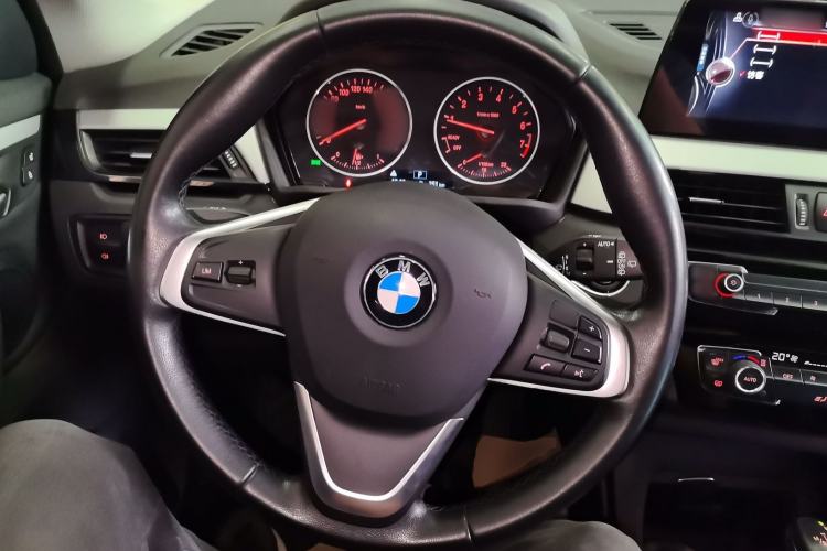 Used BMW X1 2018 sDrive20Li Leading Model
