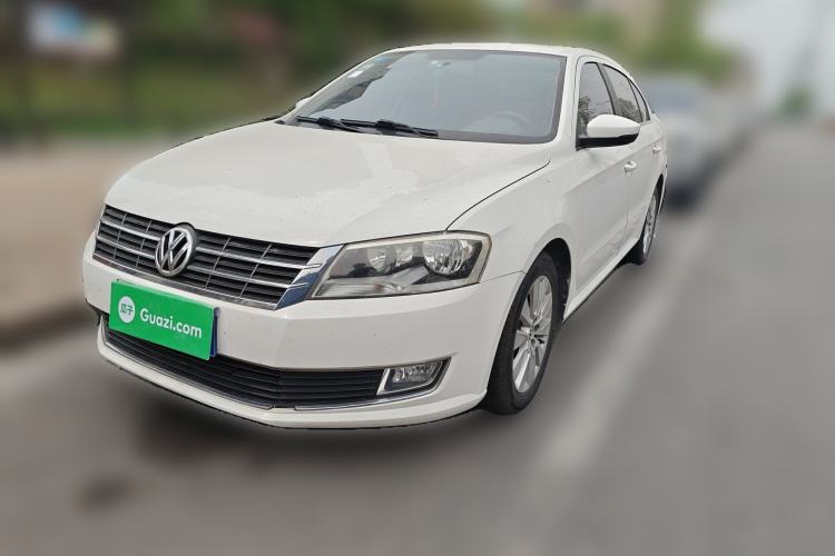 Used Volkswagen Lavida 2013 Restyled Classic 1.6L Manual Comfort Edition