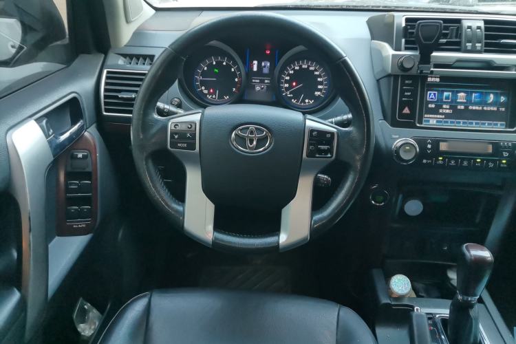 Used Toyota Prado 2014 4.0L Automatic TX-L NAVI
