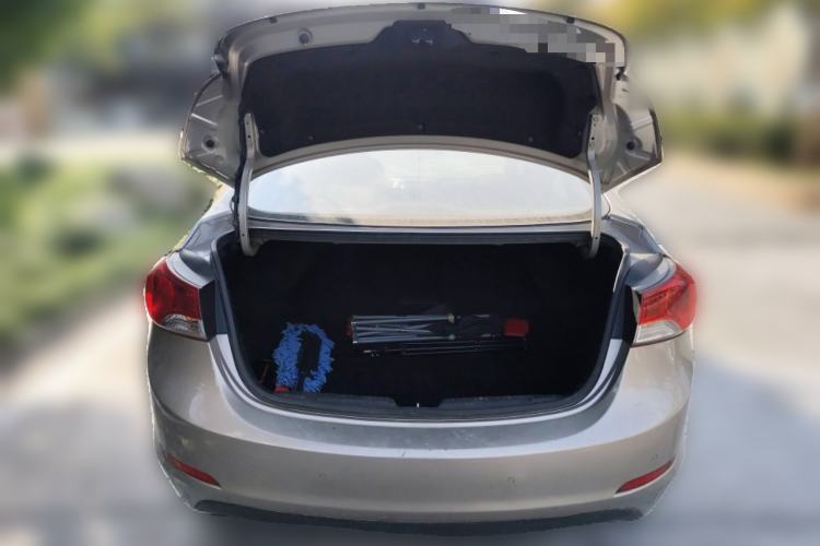 Used Hyundai Elantra (5th Generation / Langdong) 2015 1.6L Automatic Leading Model
