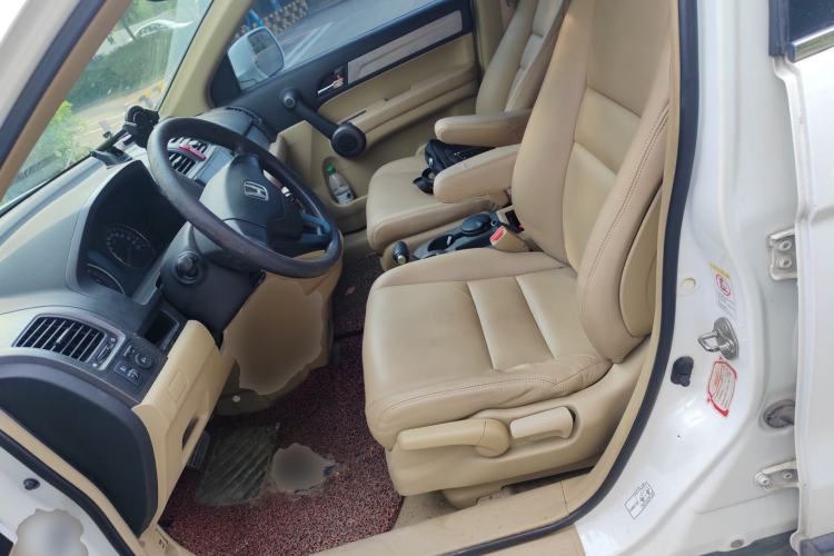 Used Honda CR-V 2010 2.0L automatic two-wheel drive urban version Left Front Seat