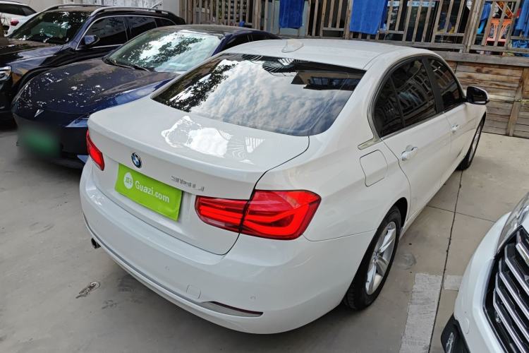 Used BMW 3 Series 2016 316Li Fashion Model
