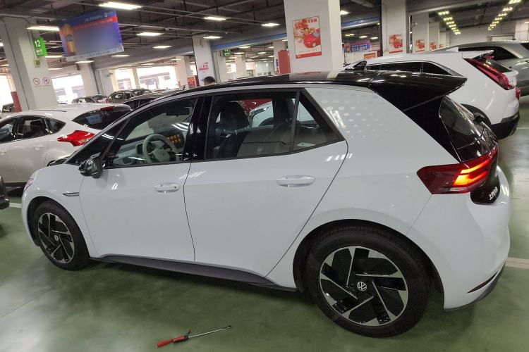 Used Volkswagen ID.3 2023 Pure Smart Edition