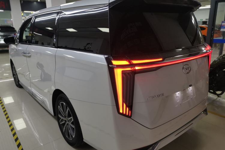 Used GAC Trumpchi M8 2024 Master Series 400T Ultimate Edition Rear Left 45 Deg