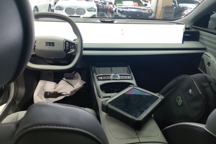 Used Geely Galaxy E8 2025 700 km Long-Range Intelligent Driving Version