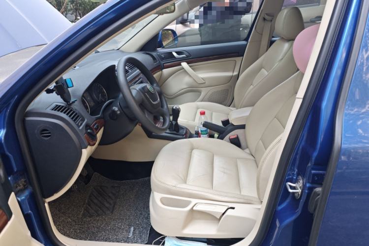 Used Skoda Octavia 2012 1.6L Manual Yijun Edition Left Front Seat