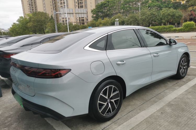 Used BYD Qin L 2024 DM-i 80KM Beyond Model Rear Right 45 Deg