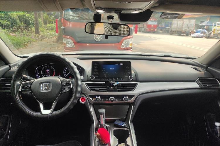 Used Honda Accord 2018 260TURBO Luxury Edition China V Emission Standard
