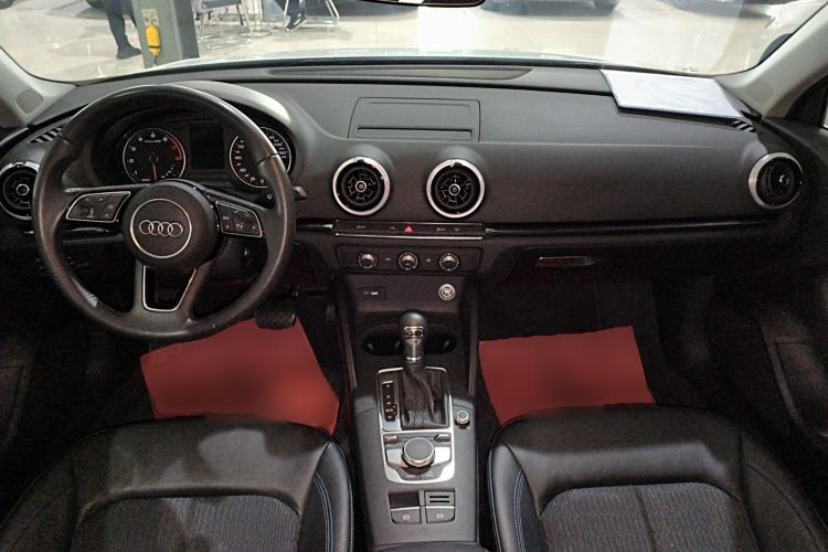 Used Audi A3 2018 30th Anniversary Edition Limousine 35 TFSI Fashion Model Center Console