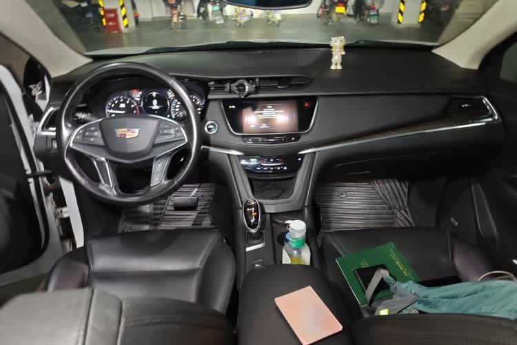 Used Cadillac XT5 2018 28T Four-Wheel Drive Luxury Model
