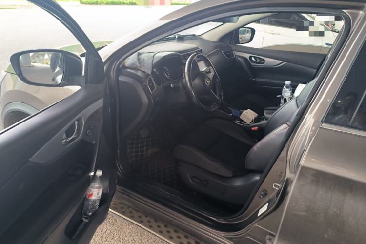 Used Nissan Qashqai 2019 2.0L CVT Luxury Edition Driver Seat