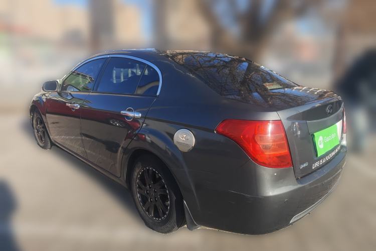 Used Bestune B50 2011 1.6L Automatic Fashion Model