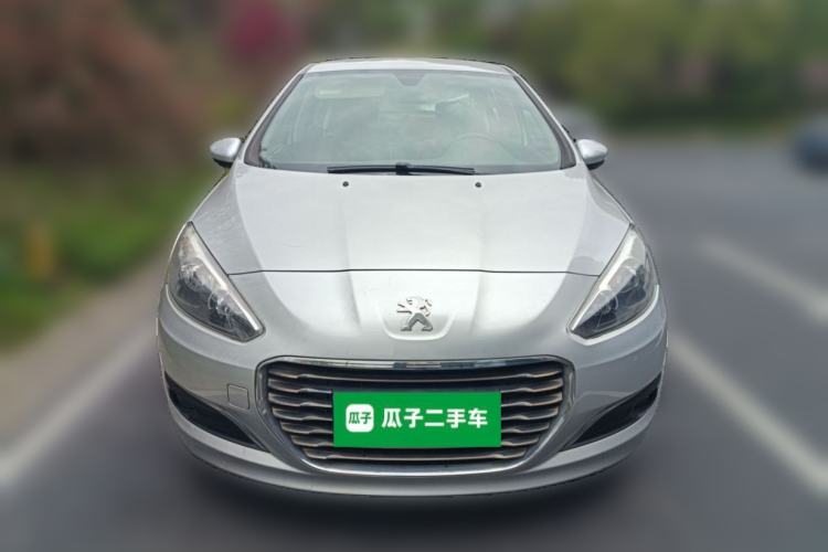 Used Peugeot 308 2013 1.6L Manual YouShang Model Front