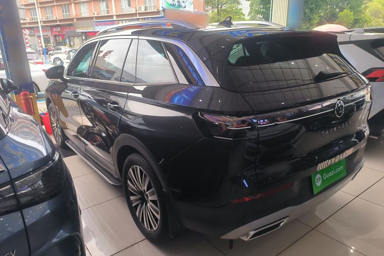 Used Volkswagen Tavendor 2024 330TSI Luxury Touring - All-Inclusive Edition Exterior 2