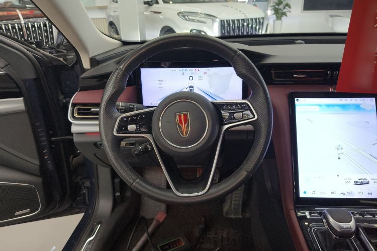 Used Hongqi H5 2024 2.0T Automatic Smart Connect Flagship Edition Steering Wheel