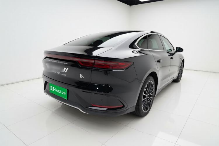 Used BYD Han 2024 DM-i Glory Edition 121KM Premium Model Rear Right 45 Deg