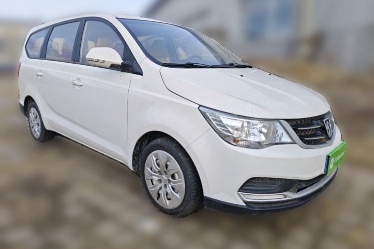 Used Baojun 730 2016 1.5L Manual Value Edition 7 Seats China V Emission Standard