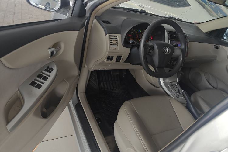 Used Toyota Corolla 2013 Special Edition 1.6L Automatic Cool GL Model