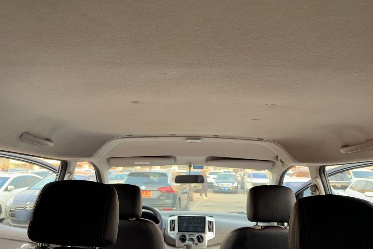 Used Nissan NV200 2014 1.6L CVT Zunya Model China IV Standard
