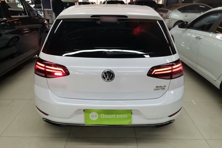 Used Volkswagen Golf 2018 230TSI Automatic Comfort Model
