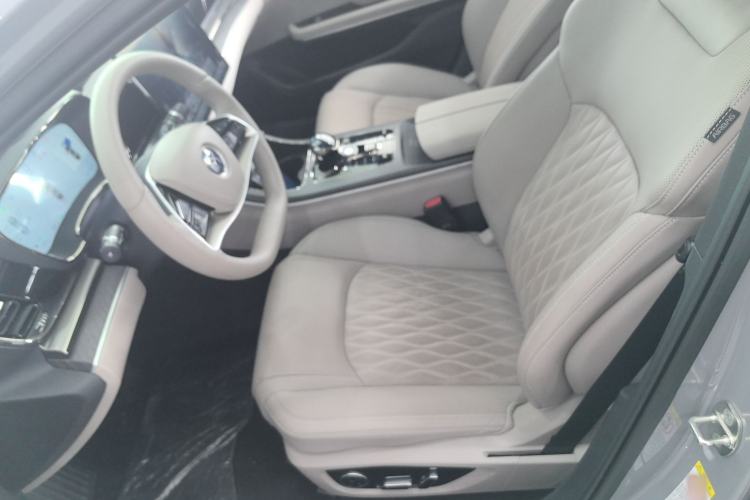 Used BYD Han 2025 DM-i Intelligent Driving Edition 125KM LiDAR Flagship Model
