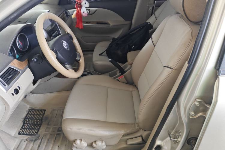 Used Buick Excelle 2015 1.5L Automatic Classic Model