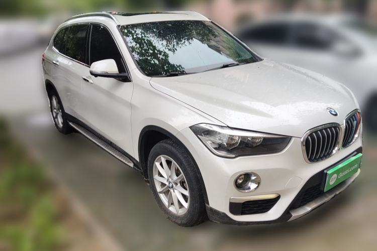 Used BMW X1 2019 sDrive18Li Fashion Model Front Right 45 Deg