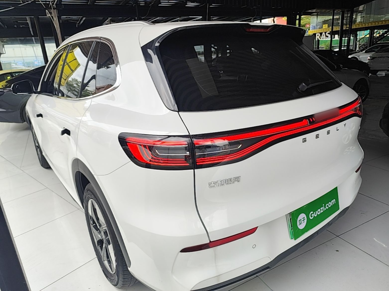 Geely Galaxy E5 2024 530 km Exploration+ Version — снимка 4