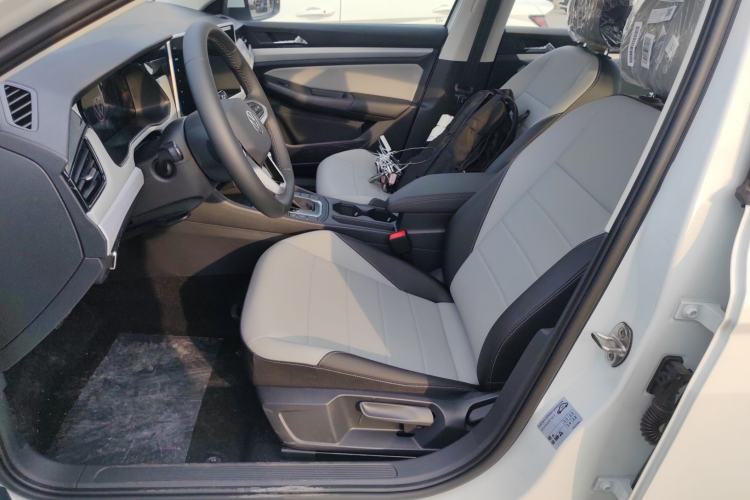 Used Volkswagen Bora 2026 200TSI DSG Yuexing Navigation Edition Left Front Seat