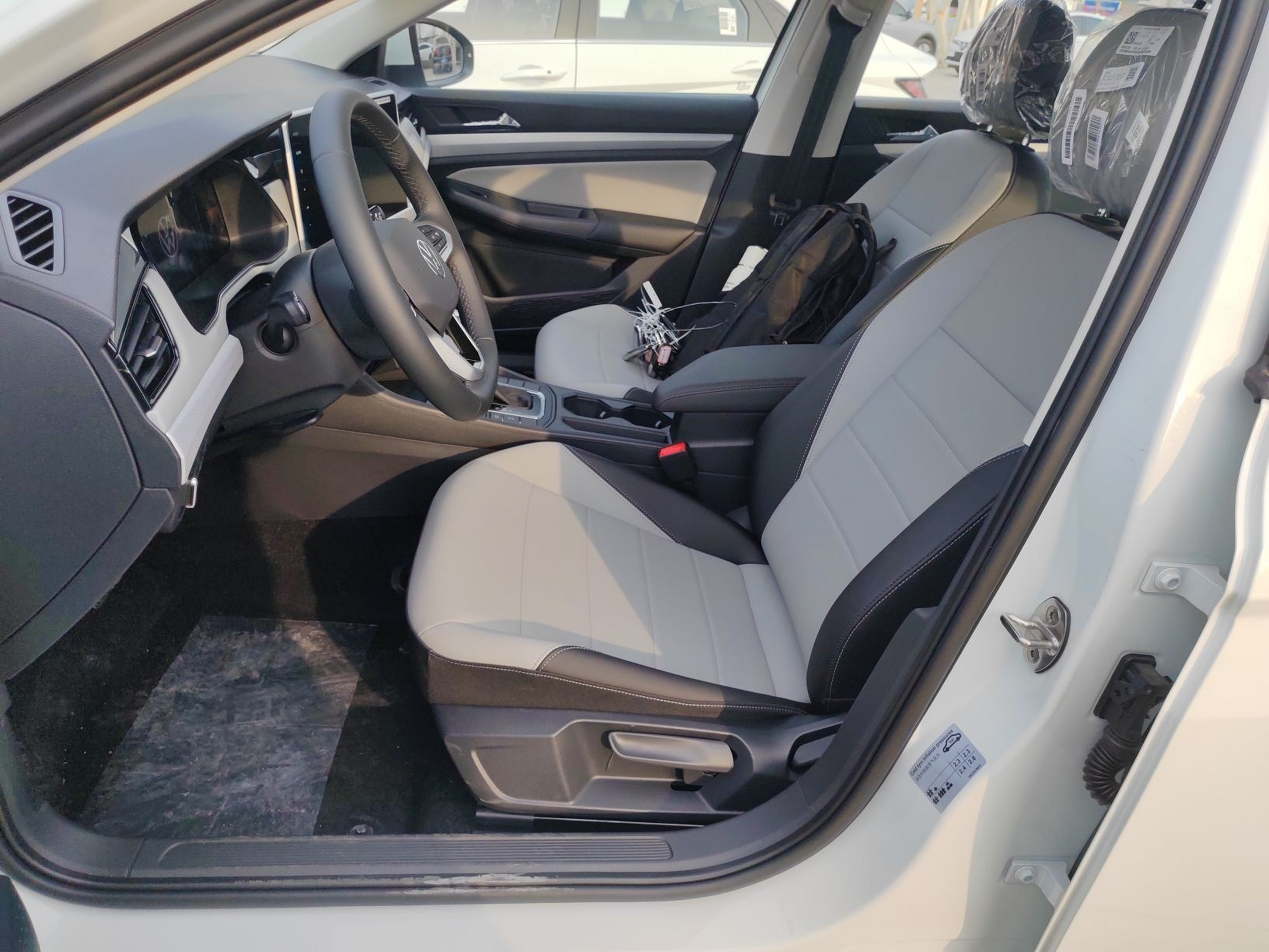 Interior delantero