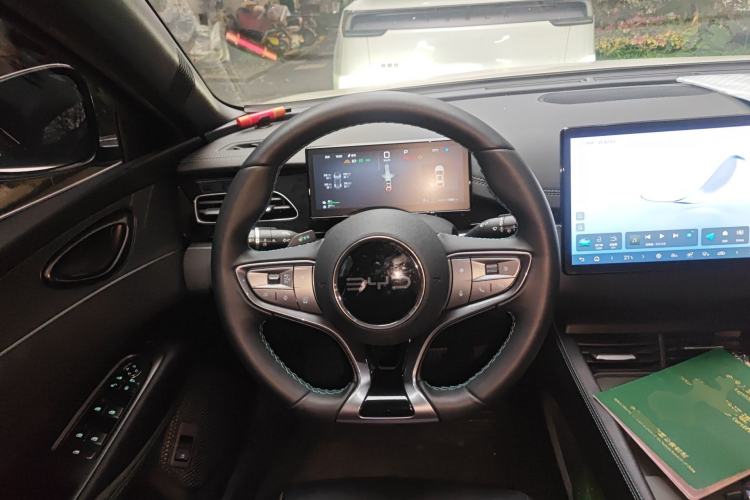 Used BYD Seal 06 New Energy 2025 DM-i Smart Drive 120KM Prestige Model Steering Wheel