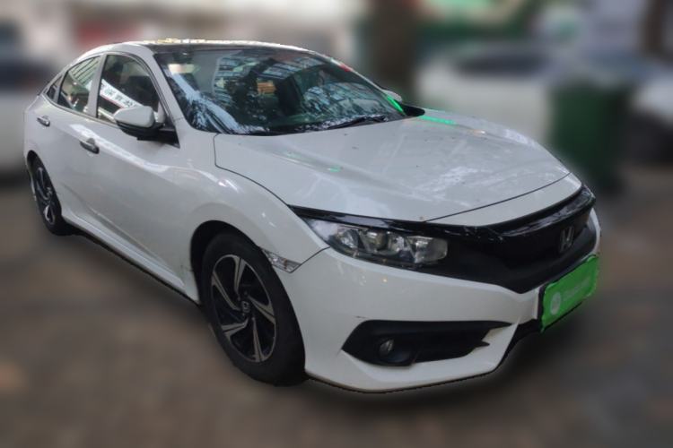 Used Honda Civic 2016 220TURBO CVT Luxury Edition Front Right 45 Deg