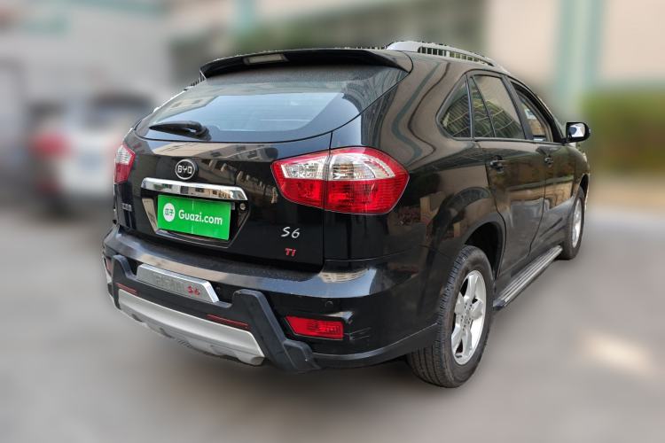 Used BYD S6 2014 1.5TI Manual Luxury 5-Seater