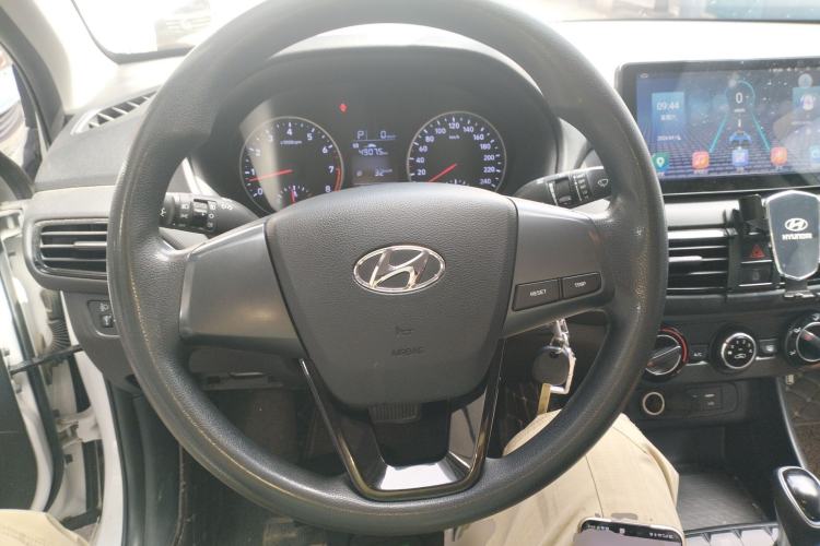 Used Hyundai Celesta 2018 1.6L Automatic GL Enjoyment Version China V Standard