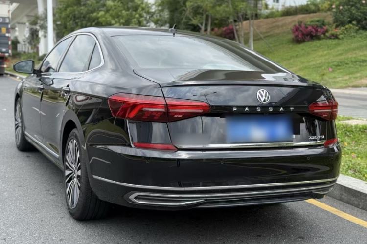 Used Volkswagen Passat 2019 330TSI Luxury Edition China VI Standard Exterior 6