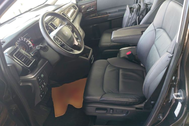 Used Honda Elysion 2016 2.4L Luxury Edition Left Front Seat