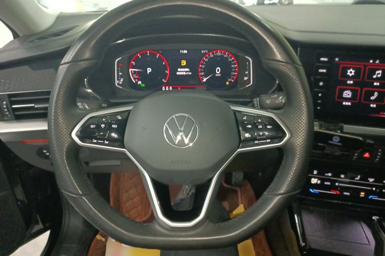 Used Volkswagen Passat 2023 Facelift 330TSI Luxury Edition