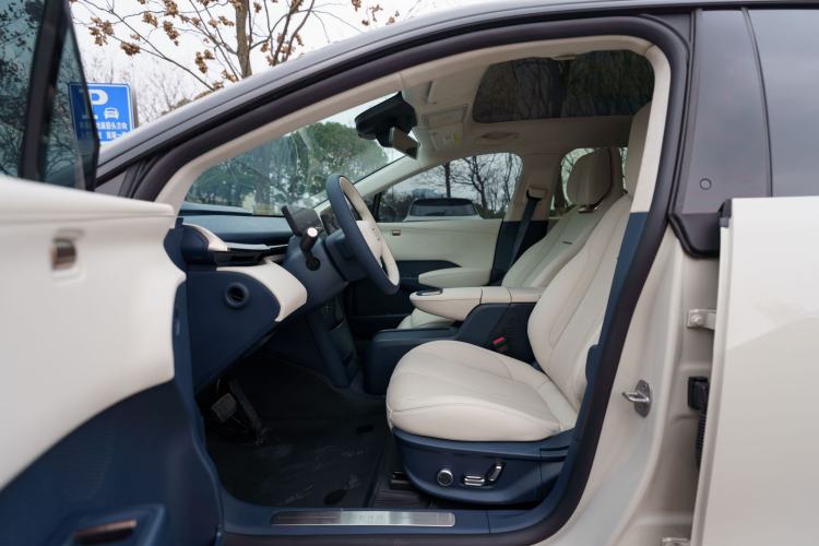 Used Zeekr X 2023 Four-Wheel Drive YOU Edition 4 Seats