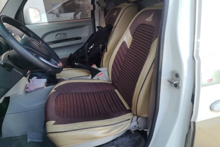 Used Jinbei Hiace X30 2021 1.5L Wealthy Single-Steaming Air-Conditioned Van China VI Standard SWC15M Left Front Seat