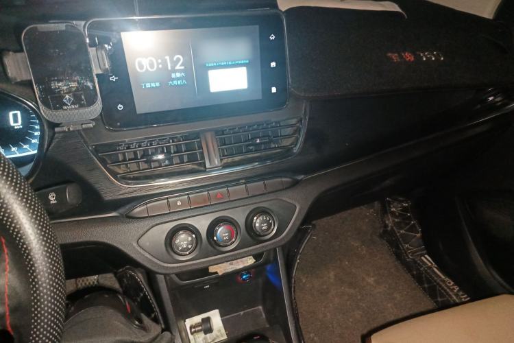 Used Baojun 360 2018 1.5L Manual Elite Version National V Audio And AC Panel