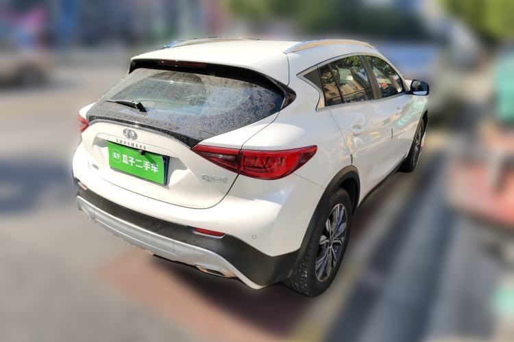 Used Infiniti QX30 2017 2.0T Four-Wheel Drive Fashion Edition
