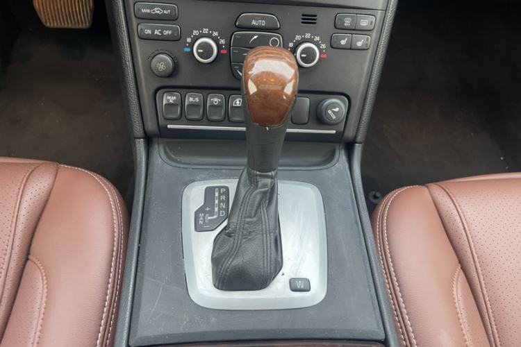 Used Volvo XC90 2013 2.5T T5 Executive Upgrade Edition