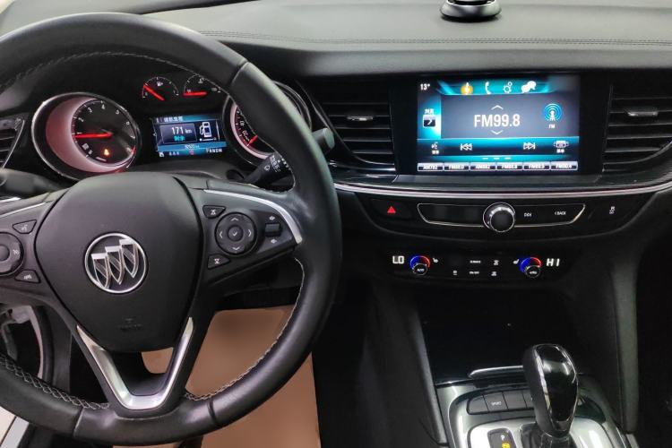 Used Buick Regal 2019 20T Elite Version China VI Standard