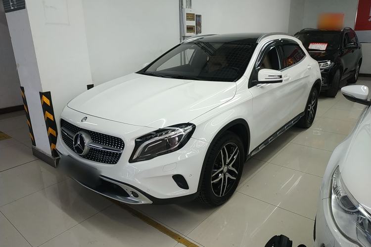 Used Mercedes-Benz GLA 2015 GLA 200 Fashion Model