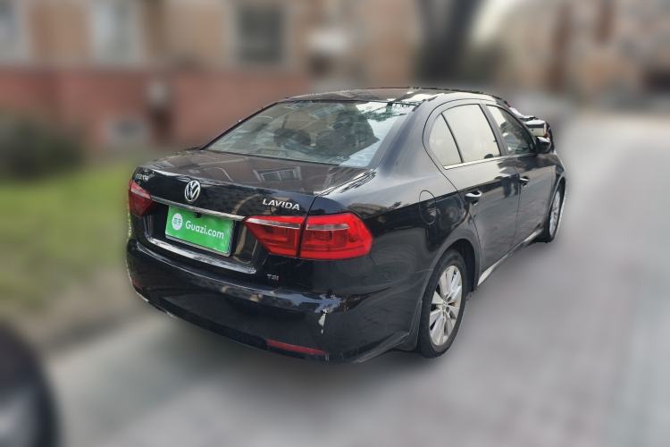 Used Volkswagen Lavida 2013 Revised Version 1.4 TSI Manual Comfort Edition