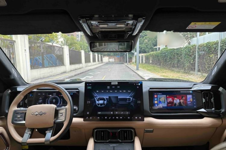 Used Formula Leopard Leopard 8 2025 Smart & Brave Flagship Edition 7 Seats