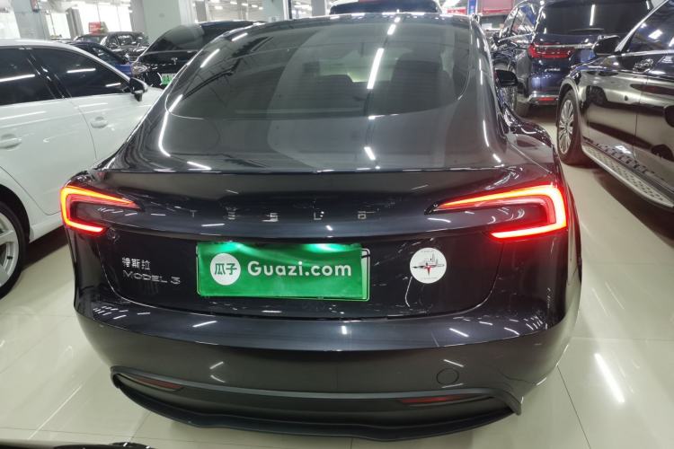 Used Tesla Model 3 2023 Rear-Wheel-Drive Version
